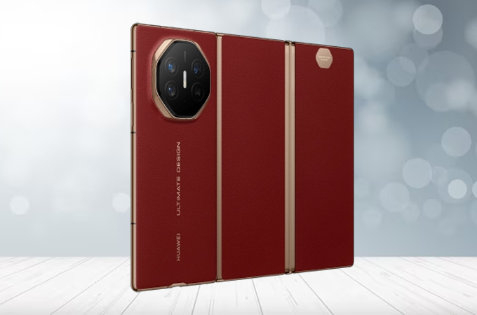 Huawei Mate XT Ultimate Pictures