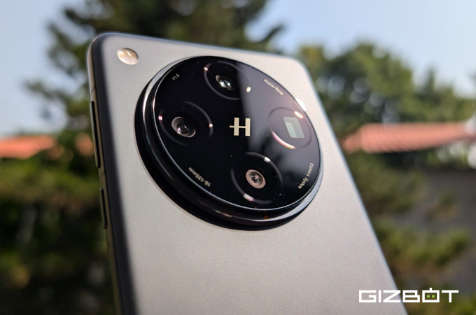 OPPO Find X8 Pro Images