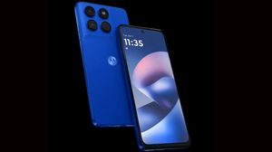 அறிமுகமானது புதிய Moto 5ஜி போன்.. 50எம்பி கேமரா.. ஆண்ட்ராய்டு 16 OS.. டால்பி அட்மாஸ்.. எந்த மாடல்?