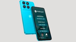 பட்டிதொட்டியெல்லாம் பறக்கும் ஆர்டர்.. 50எம்பி கேமரா.. IP64 ரேட்டிங்.. ஆஃபரில் மோட்டோ 5ஜி போன்.. எந்த மாடல்?