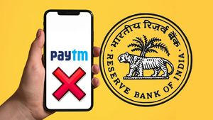 லைசன்ஸை கேன்சல் செய்து RBI அதிரடி.. Paytm UPI ஆப், அக்கவுண்ட், அதில் உள்ள பணம் இனி என்ன ஆகும்?