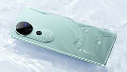 அடிச்சு தூக்குது ஆர்டர்.. ரூ.11,300 விலை குறைப்பு.. 3D டிஸ்பிளே.. SONY கேமரா.. 5500mAh பேட்டரி.. எந்த மாடல்?