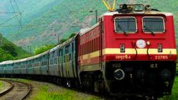 ரயில்வேயின் பொங்கல் பரிசு.. ரயில்ஒன் செயலி மூலம் டிக்கெட் வாங்கினால் 3 சதவீதம் தள்ளுபடி.. விட்றாதீங்க..