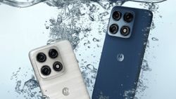 ஆர்டர் அள்ளுறாப்ல.. ஆபர் விலையில் புது Motorola 5ஜி போன்.. 6500mAh பேட்டரி, IP69, 12GB ரேம், 50MP SONY கேமரா! 