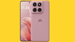அந்த தங்கத்த தூக்கிட்டு வாங்க பா.. IP69 ரேட்டிங்.. 50எம்பி கேமரா.. ஆஃபரில் Motorola 5ஜி போன்.. எந்த மாடல்?