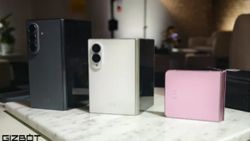 மிரண்டு போன மார்கெட்.. ரூ.2,59,999-க்கு இறக்கிய Samsung.. தலை சுற்றும் விலையில் புது போல்டு, ஃபிளிப் மாடல்கள்!