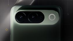 மிட்-ரேஞ்ச் மிரளுது.. 7050mAh பேட்டரி.. 3D AMOLED டிஸ்பிளே.. OIS கேமரா.. புது iQOO ஸ்மார்ட்போன்.. எந்த மாடல்?