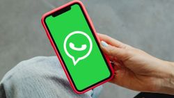 வாட்ஸ்அப் பயனர்களுக்கு குட் நியூஸ்.. Restricted Chat அம்சம்.. 4 புதிய கட்டுப்பாடுகள்.. இதோ முழு விவரம்..