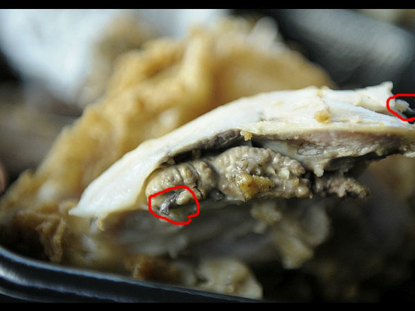 நீங்க சாப்படறது சிக்கனா இல்ல புழுவா