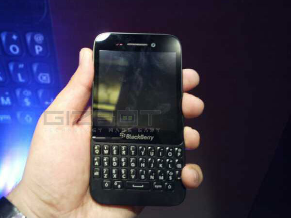 BlackBerry Q5