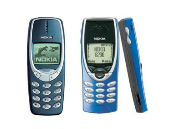 2000: The Nokia 3310 