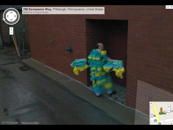 கூகுளின் ஸ்டிரிட் வியூவில் காமெடி..