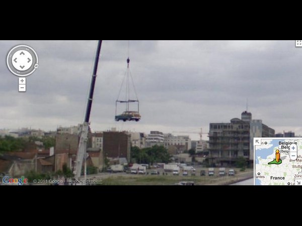 கூகுளின் ஸ்டிரிட் வியூவில் காமெடி..