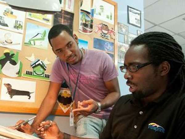 உலகத்துலேயே இந்தக் கம்பெனிகளில் வேலை வாங்குறது தான் கஷ்டம்