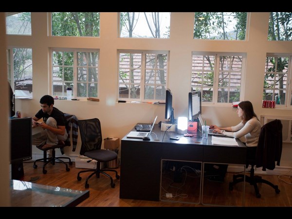 ஆபிஸே வீடு! வீடே ஆபிஸ்!