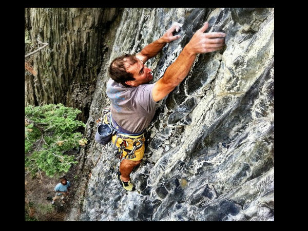 மை காட் இவ்வளவு உயரத்துல போட்டோவா