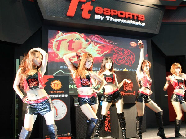 இவங்க தான் கம்பியூட்டர வெளியிடுவாங்க