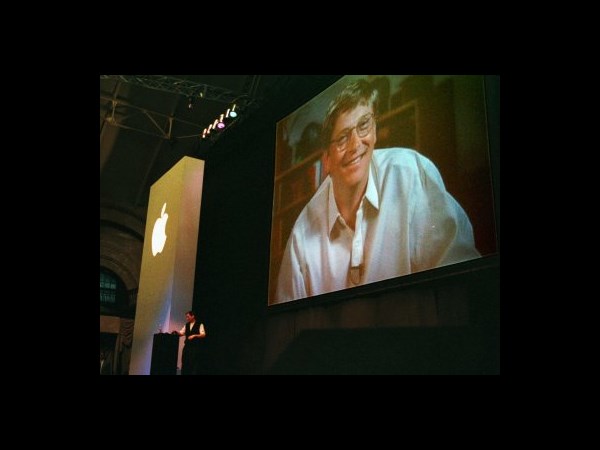 பில்கேட்ஸின் வரலாறு இதுதான்