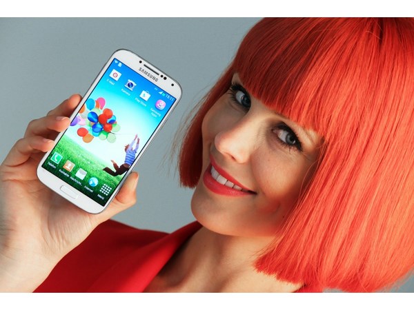  Samsung Galaxy S4  