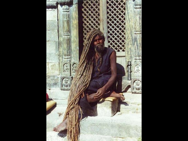 உலகின் விசித்திர மனிதர்கள் இவர்கள்தான்