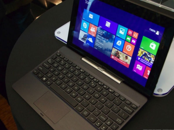 ஆசஸ் டிரான்ஸ்பார்மர் புக் டி100