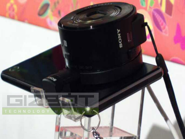 சோனி QX10
