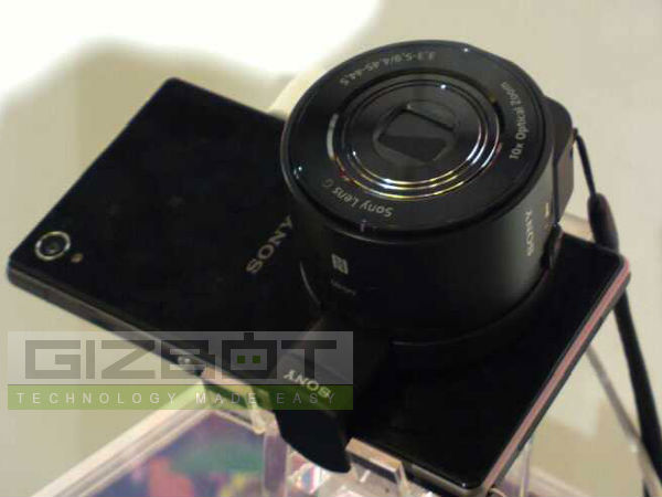 சோனி QX10