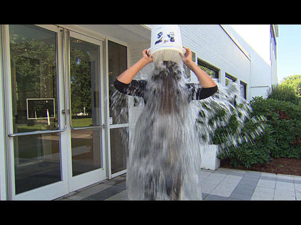 ஐஸ் பக்கட்