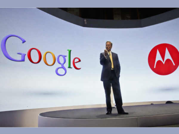 Google Buys Motorola Mobility  