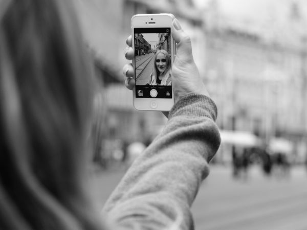 செல்பீ ஸ்டிக்