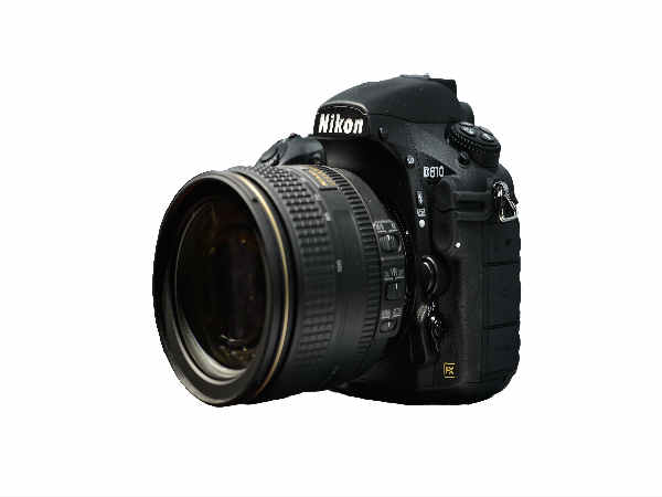 நிகான் D810