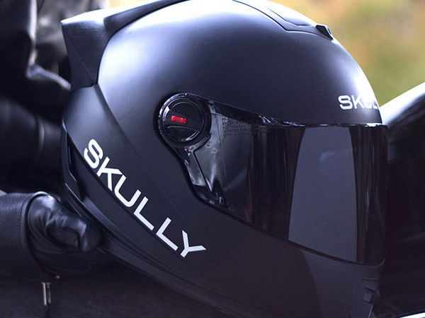 ஸ்கல்லி ஸ்மார்ட் ஹெல்மெட்