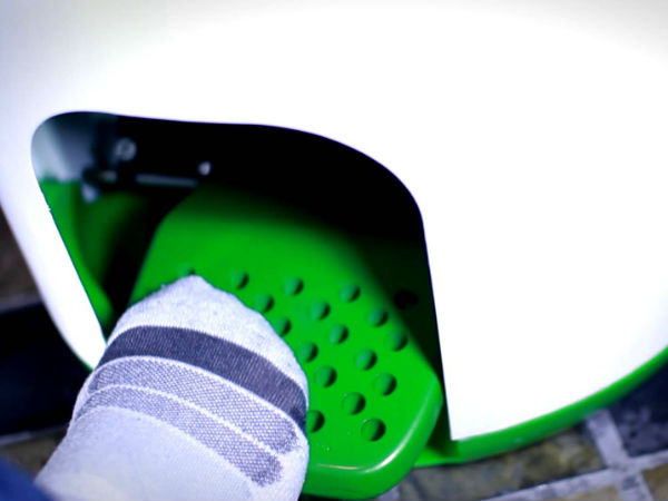  துணி துவைக்க கரண்ட் வேண்டாம், கால்கள் போதும்..!