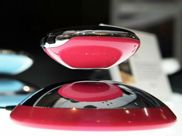 காற்றில் மிதக்கும் ப்ளூ-டூத் ஸ்பீக்கர்