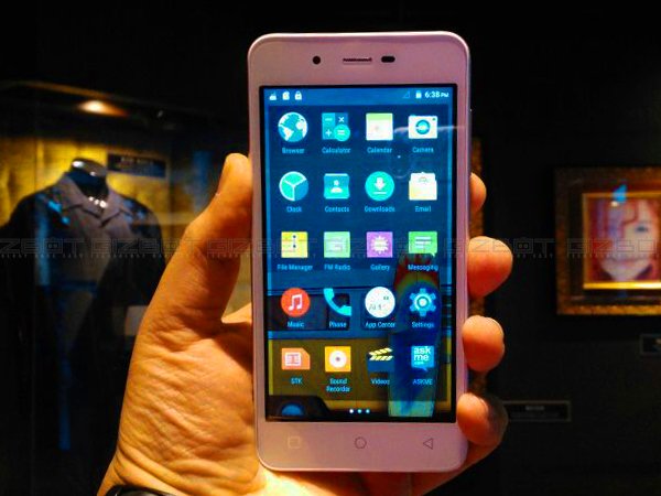 Micromax Canvas Spark 