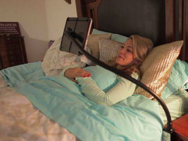 தி ரைட் ஆர்ம் :