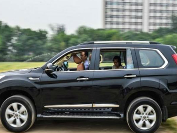  'நோக்கு வர்மம்' பாணியில் புதிய கார்..!