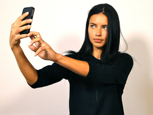 ஸ்மார்ட்போன் ஆப் :