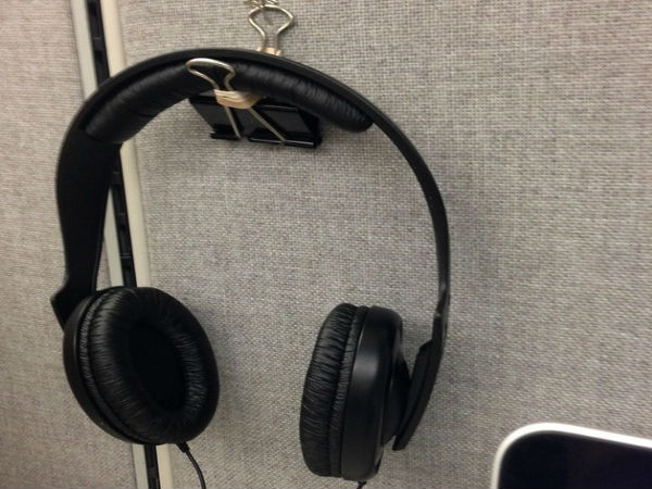 தொங்க விடு மச்சி !