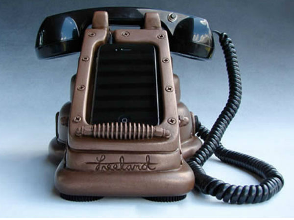 ரெட்ரோ போன் சார்ஜார் :