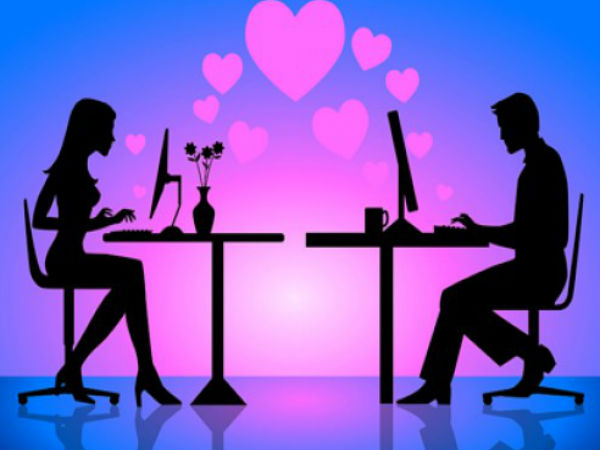 ஃபேஸ்புக் : காதலர்களை சேர்த்து வைக்கும் நண்பன்.!