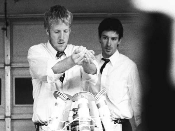 ப்ரைமர் :