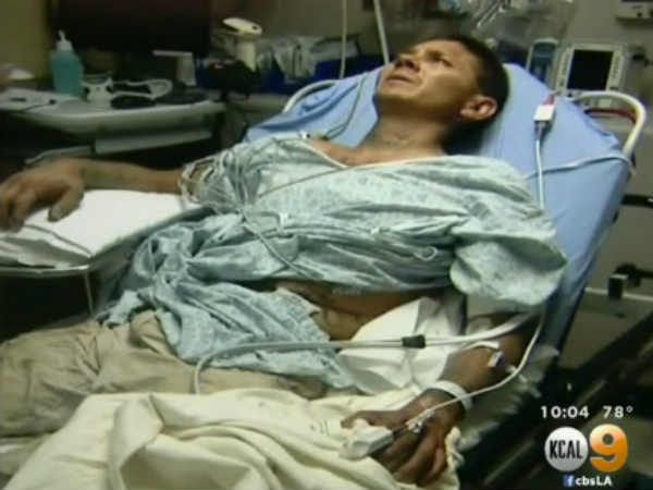 விஷப் பாம்புடன் செல்பீ : மறுபடியும் 'அதே' பயங்கரம்..!