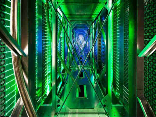 ஹார்ட்வேர்கள் :