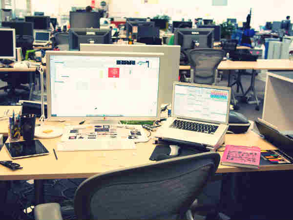 பதவி - என்ஜினீயரிங் மேனேஜர் :