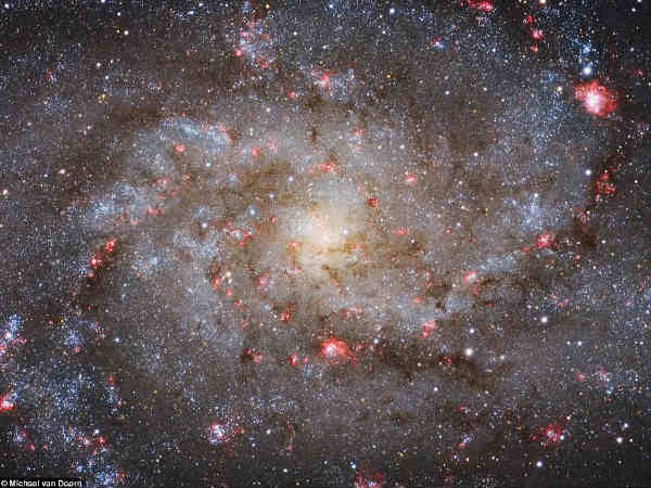 2015-ஆம் ஆண்டின் சிறந்த வானியல் புகைப்படங்கள் :