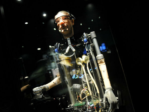 08 பெர்டோல்ட் மெயர்