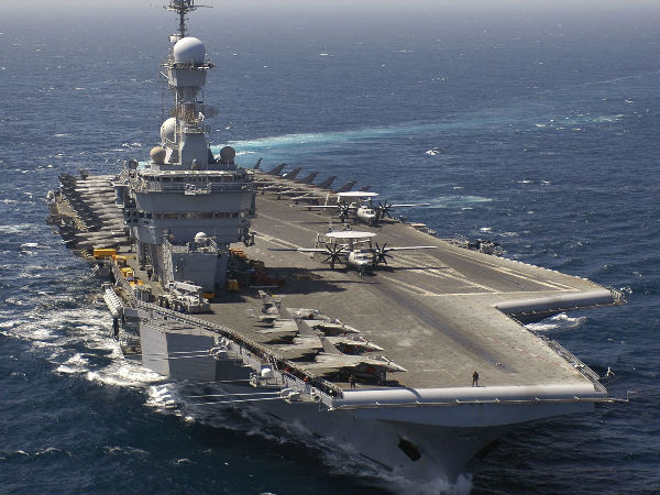 06 சார்லஸ் டீ கௌல்லீ