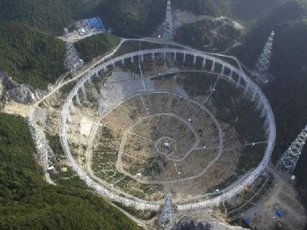 ஃபாஸ்ட் :