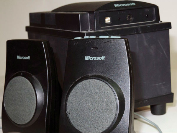 டிஜிட்டல் சவுன்டு சிஸ்டம் 80